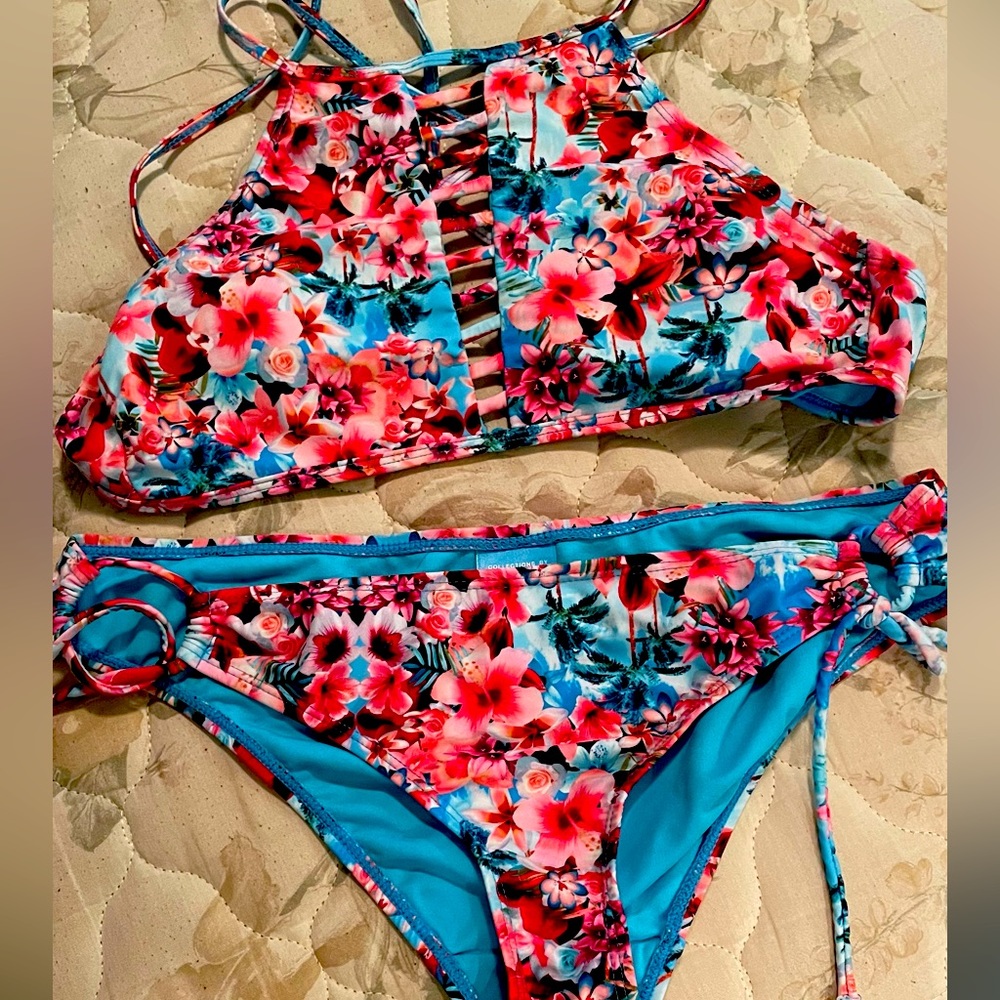 Bikini top and bottom